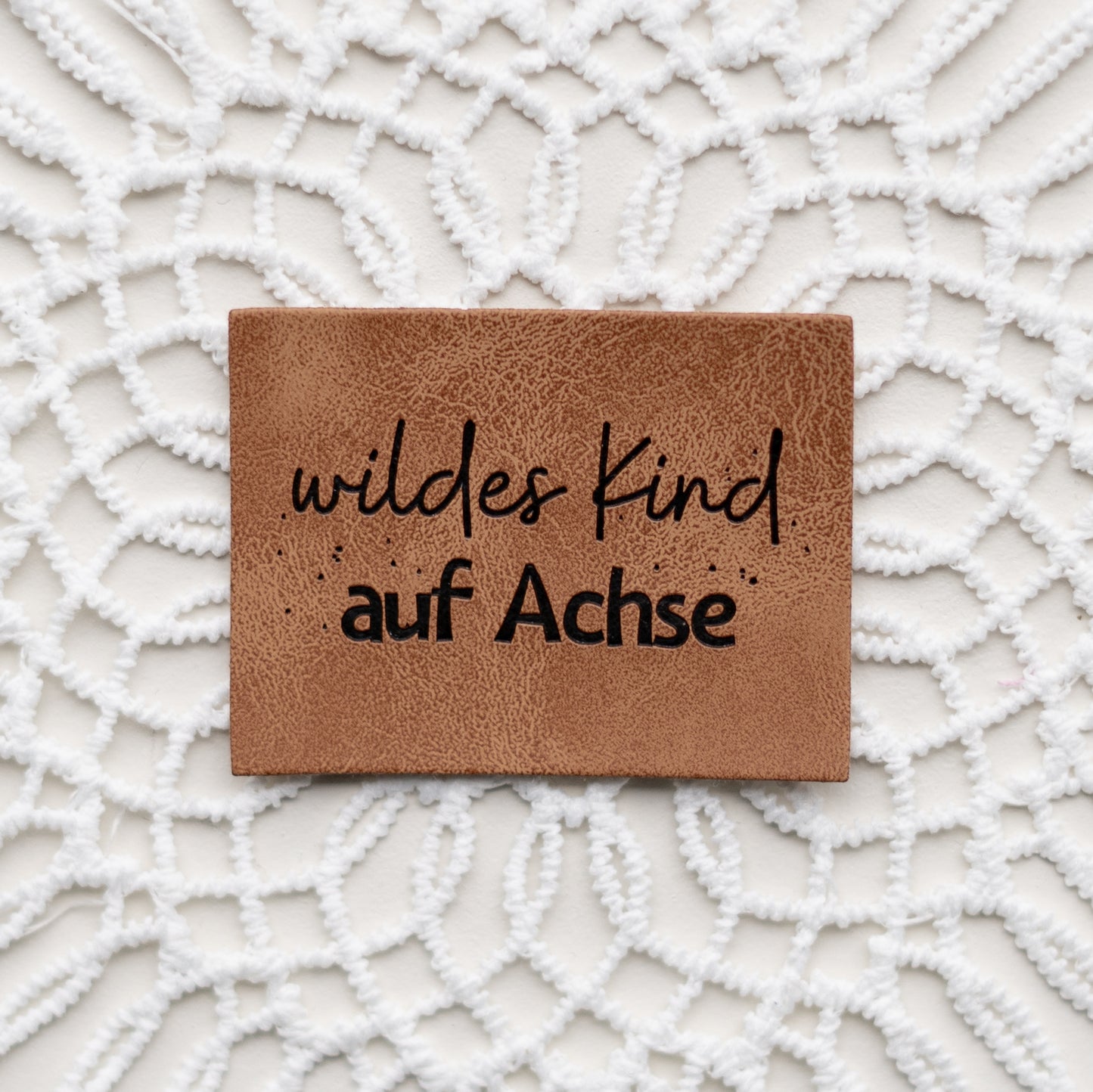 Kunstleder Label: wildes Kind auf Achse