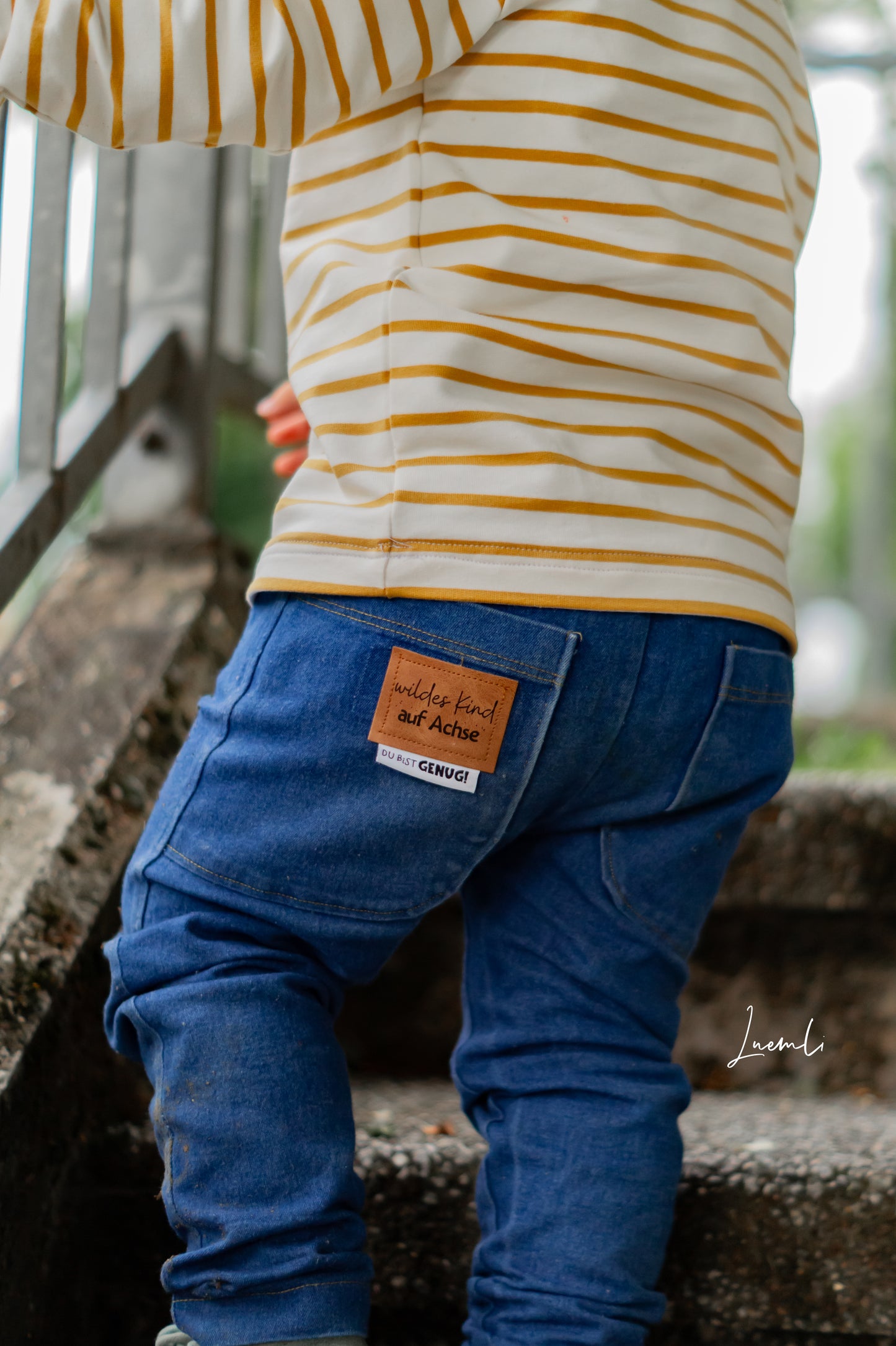 Kunstleder Label: wildes Kind auf Achse