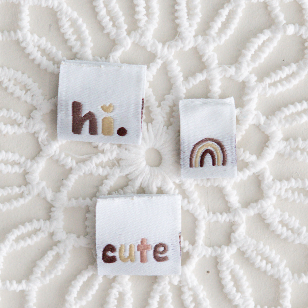 Weblabel-Mix: hi,cute,Regenbogen