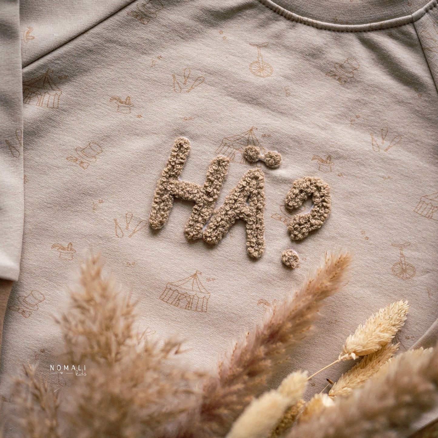 Chenille Patch: HÄ?