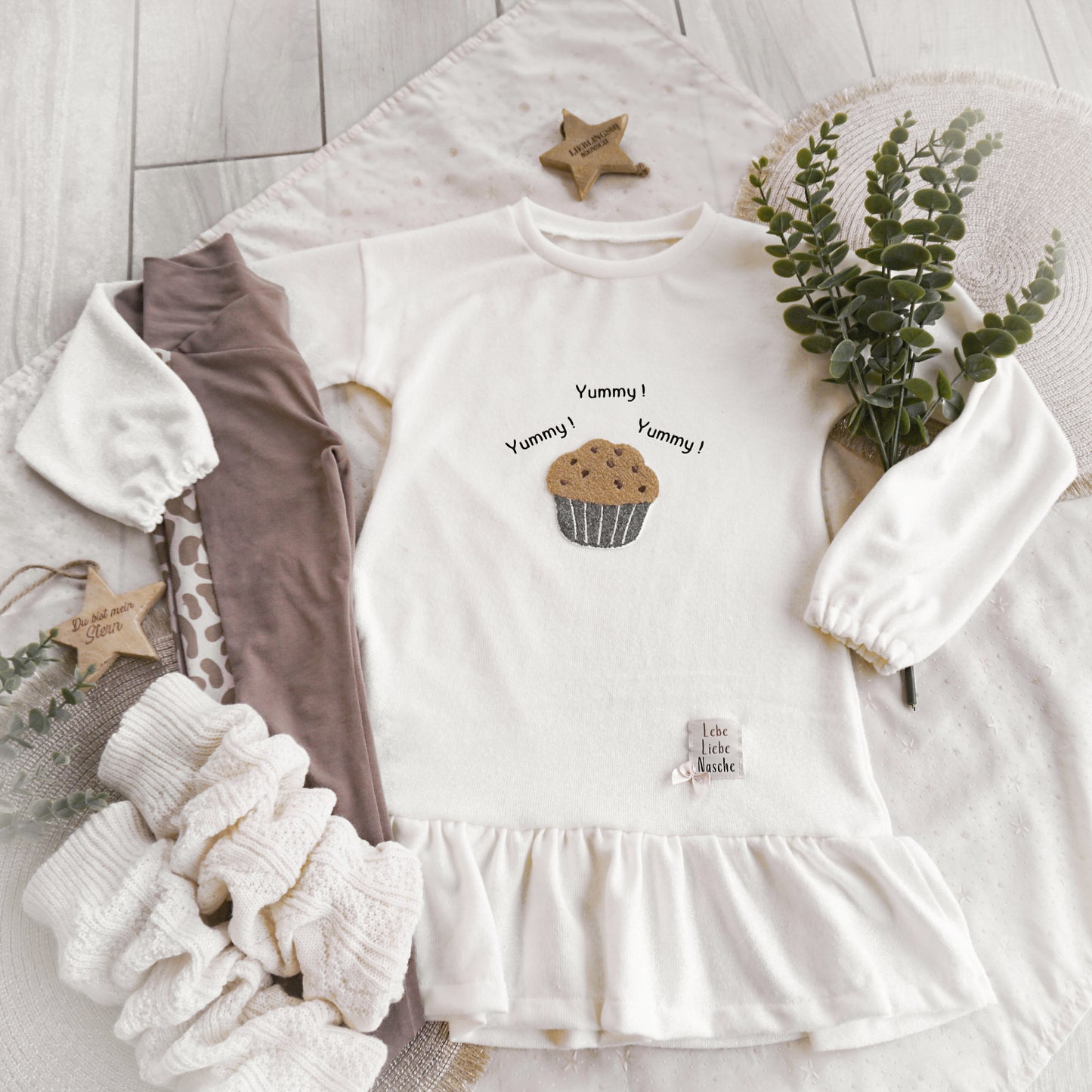 Chenille Patch: Muffin