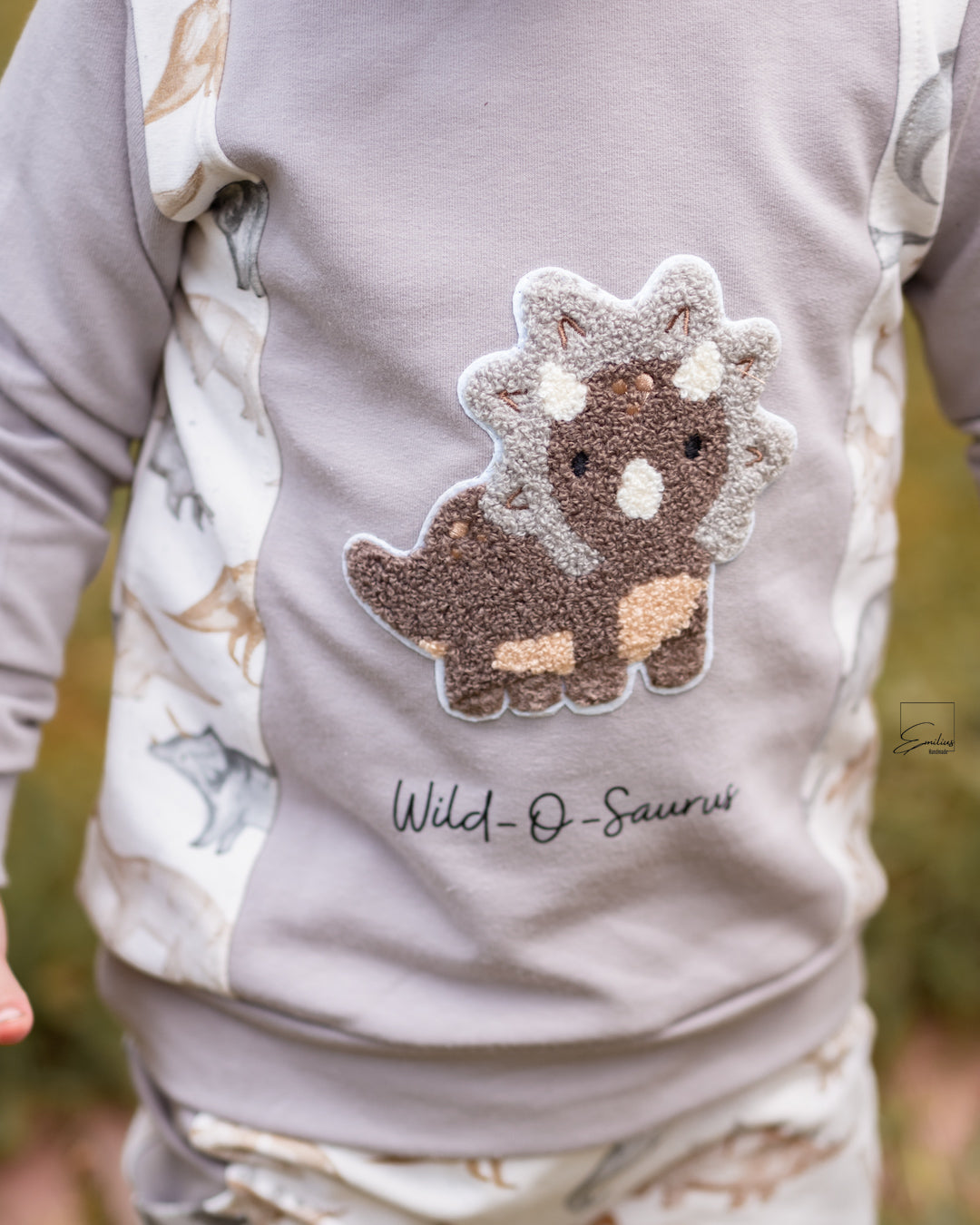 Chenille Patch: Trici