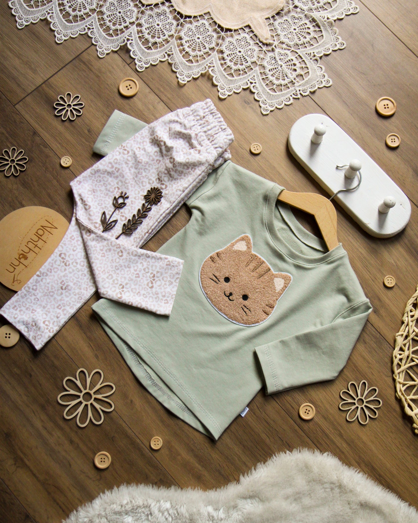 Chenille Patch: Katze
