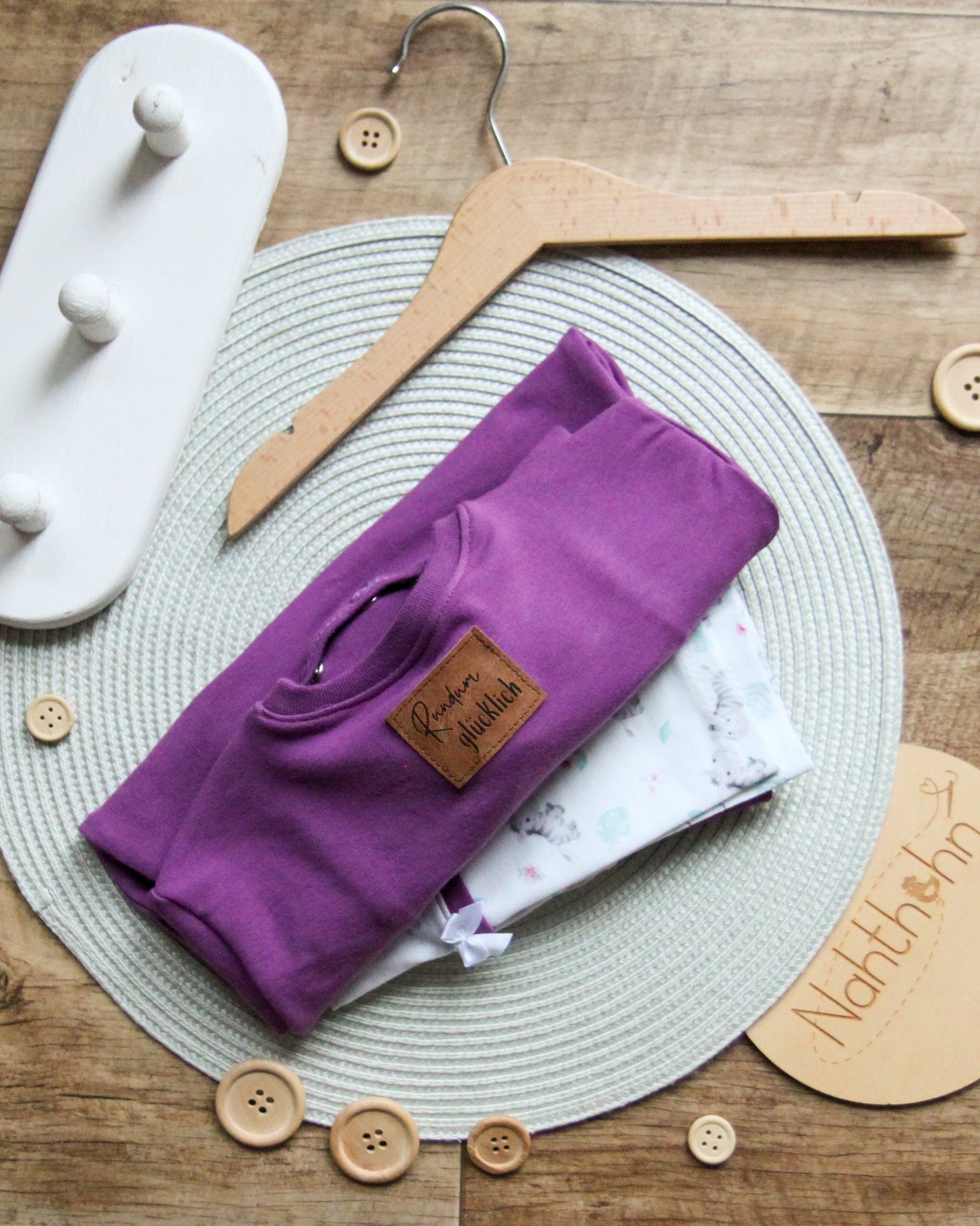 Kunstleder Label: Rundum glücklich