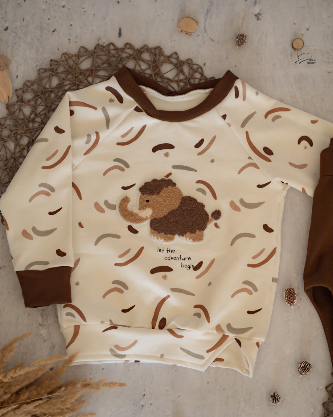 Chenille Patch: Mammut