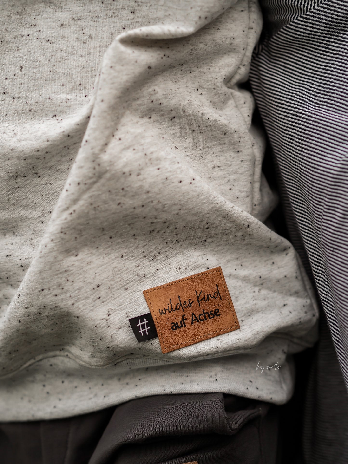Kunstleder Label: wildes Kind auf Achse
