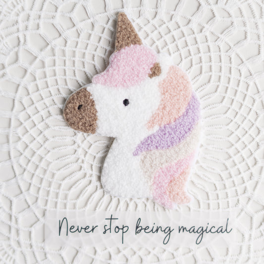 Chenille Patch Einhorn