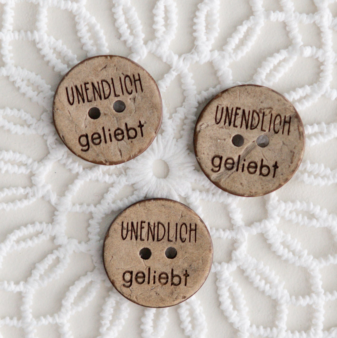 Kokosknöpfe unendlich geliebt (20mm)