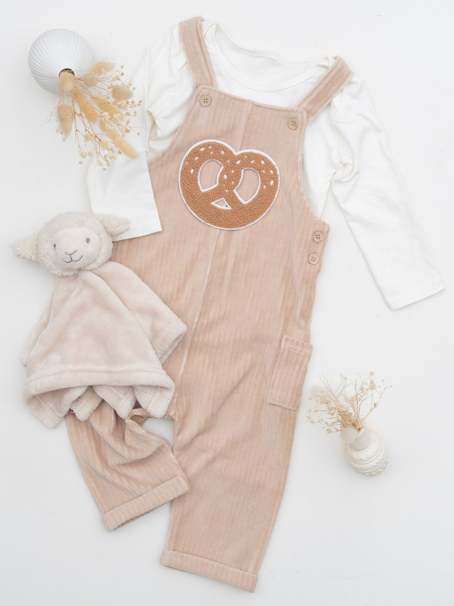 Chenille Patch: Brezel