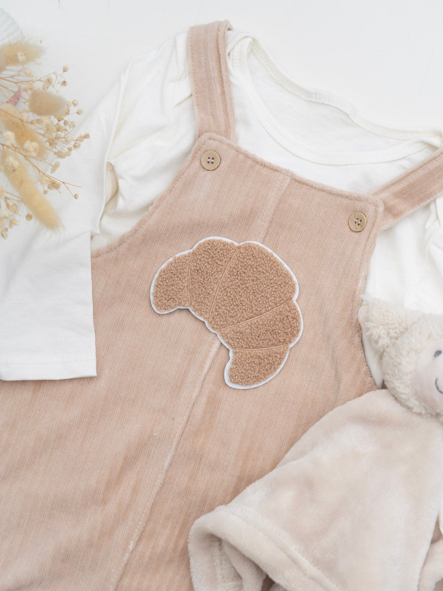 Chenille Patch: Croissant