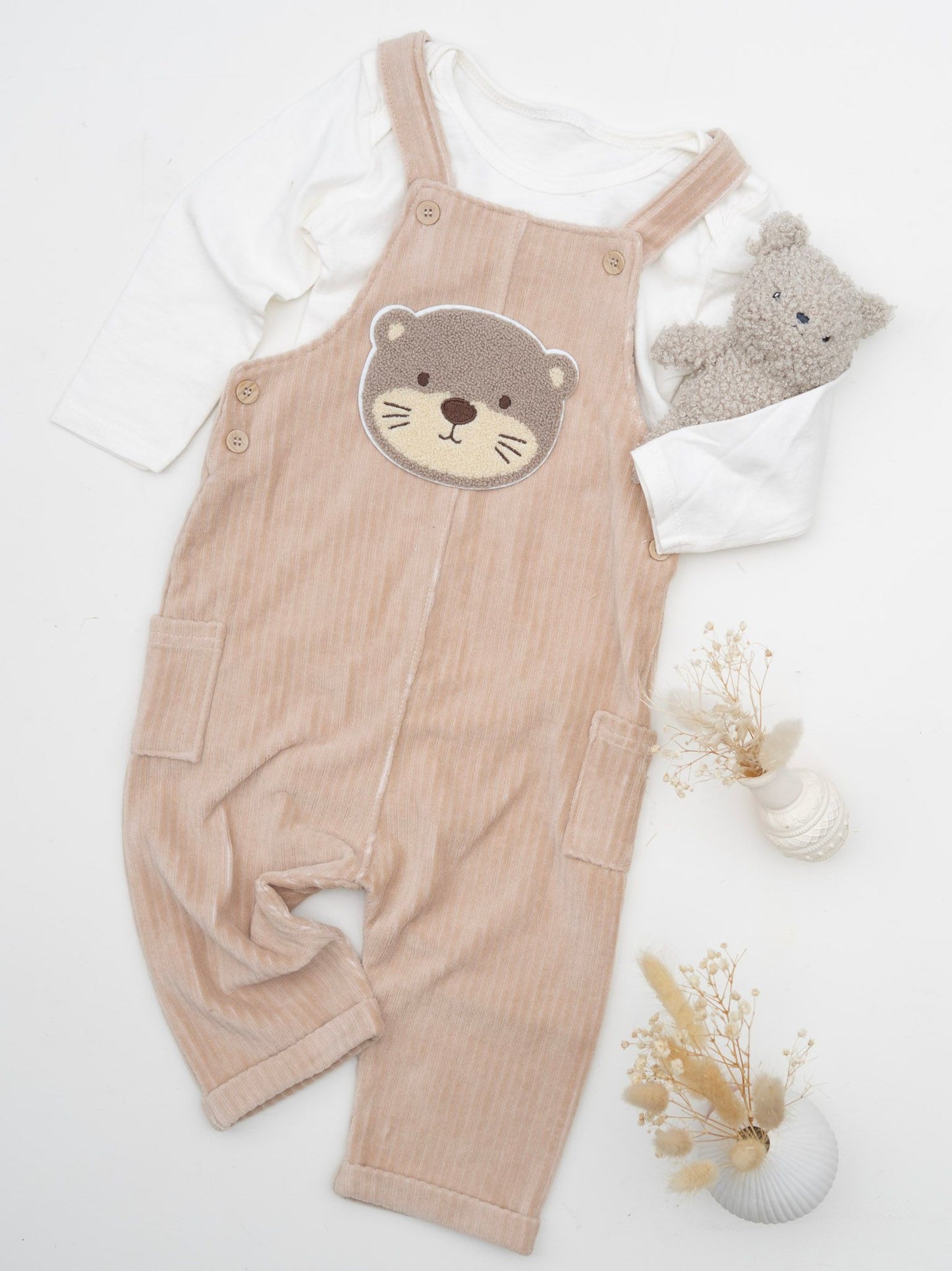 Chenille Patch: Otter