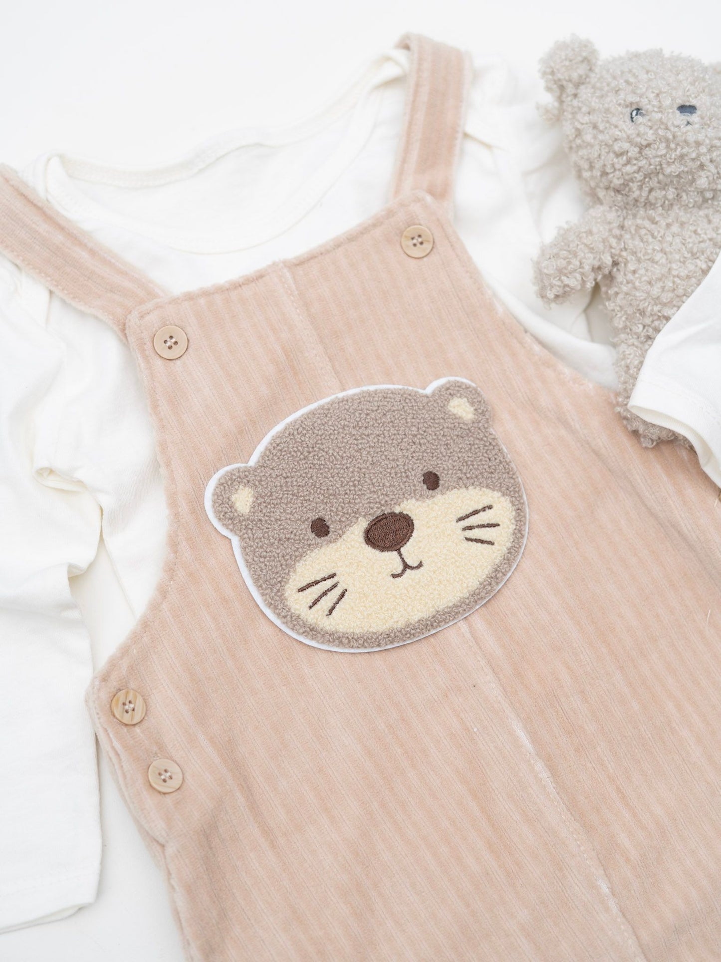 Chenille Patch: Otter