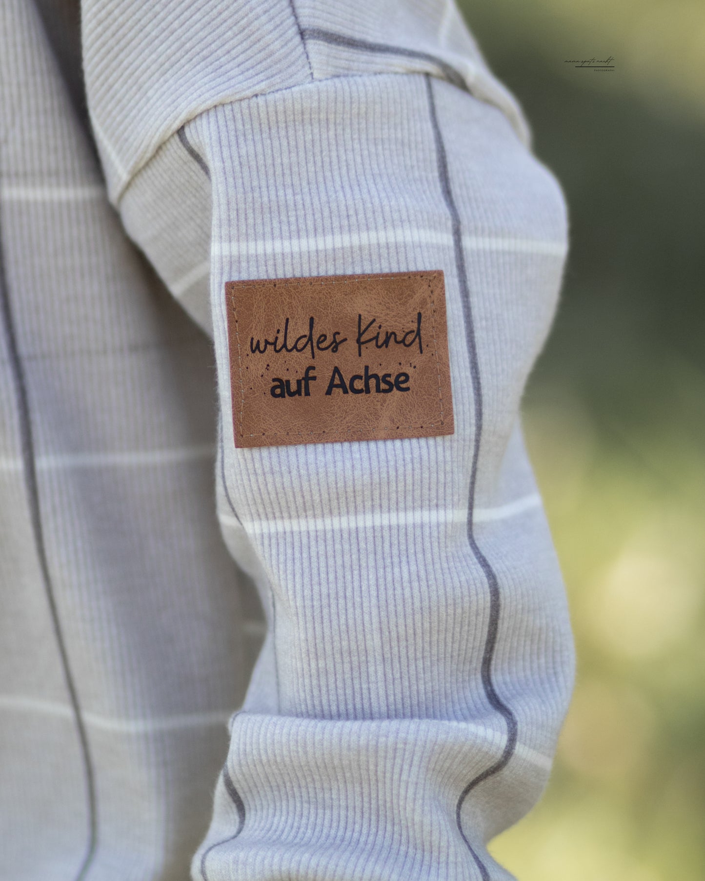 Kunstleder Label: wildes Kind auf Achse